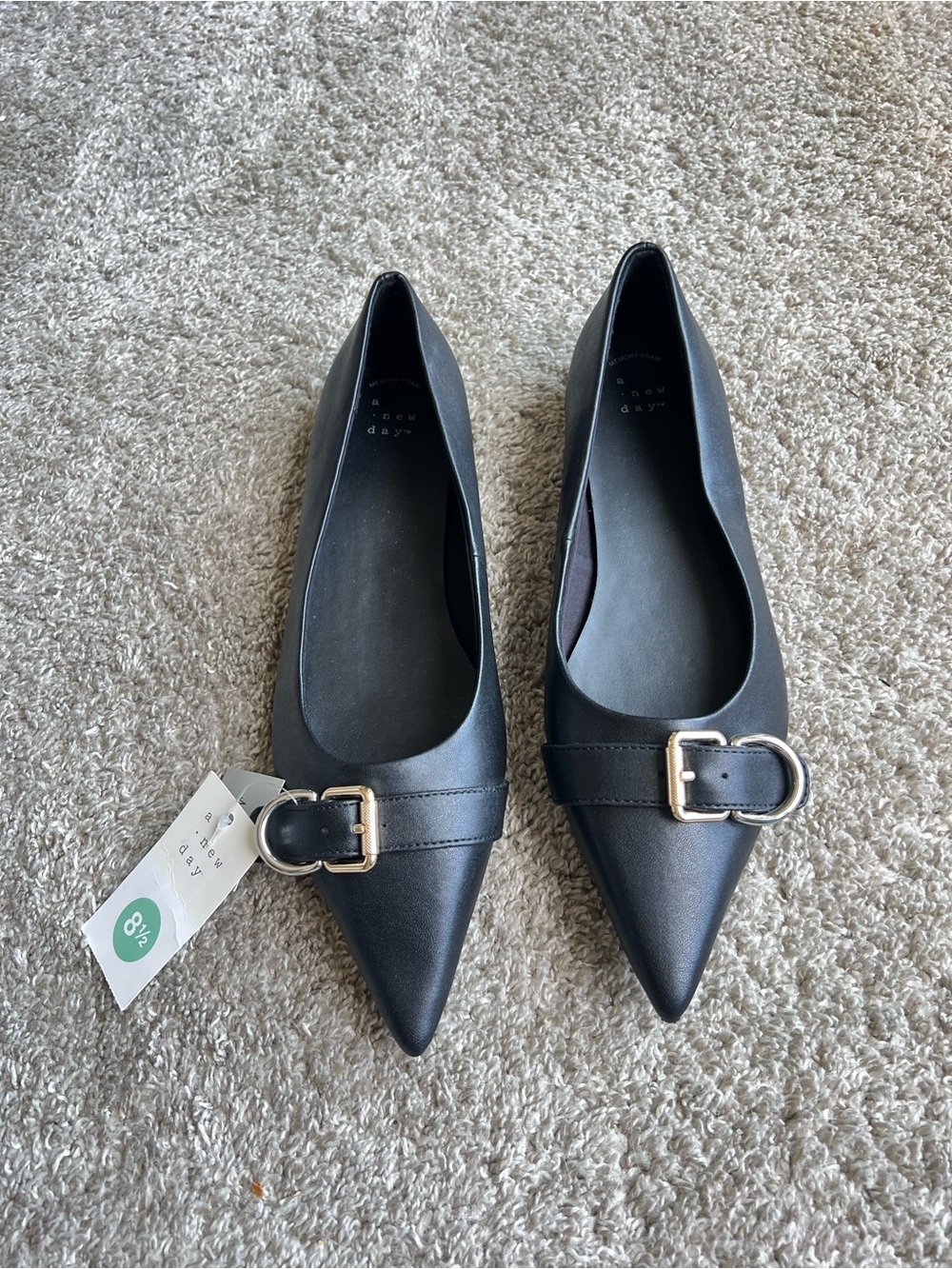 Pointed Toe Black Buckle Flats . Size 8.5